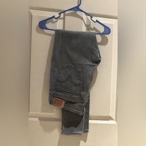 Women’s Levis